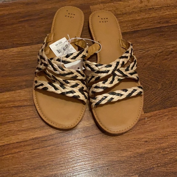 Sandals - Picture 2 of 2